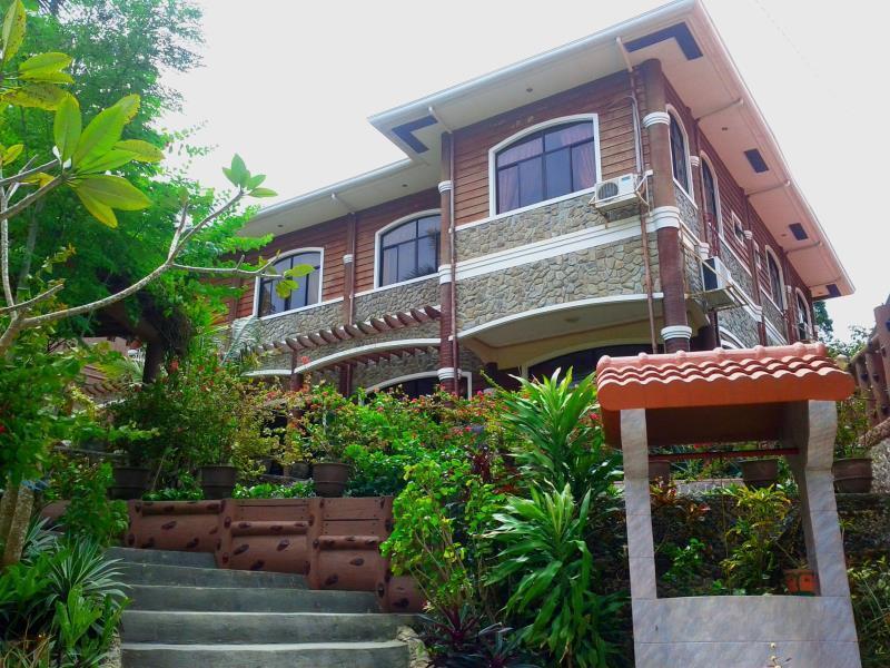 Jannah Glycel Beach House Hotel Guimaras Exterior photo